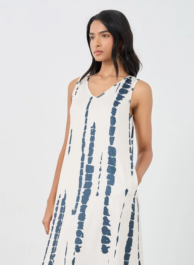 Take Two Take Two Printed V-Neck Sleeveless Shift Midi Dress