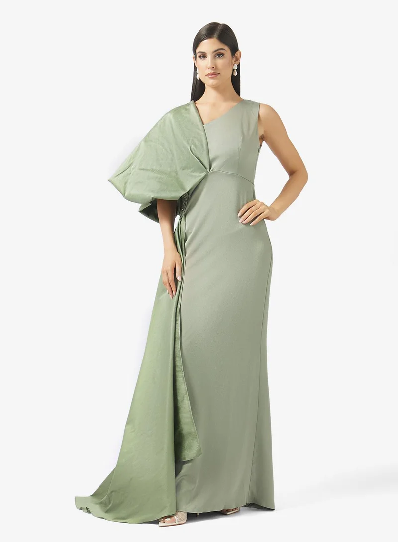 نمشي x فستان حورية البحر لامع بكتف واحد وطيات