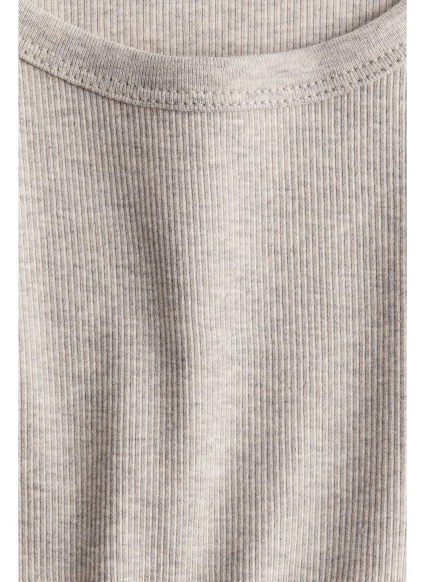 H&M Ribbed T-Shirt