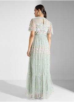 Embroidered High Neck Maxi Dress - pzsku/ZE3F3BABB1A1D8A51C844Z/45/_/1741167967/bd97d79f-2ea0-409e-a9b3-7892e9c27f2a