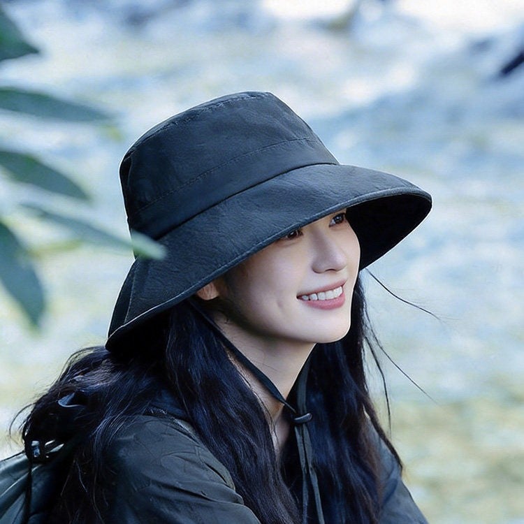 Women's Outdoor Fisherman Hat Sun Protection Bucket Hat with Adjustable Drawstring - Image 1