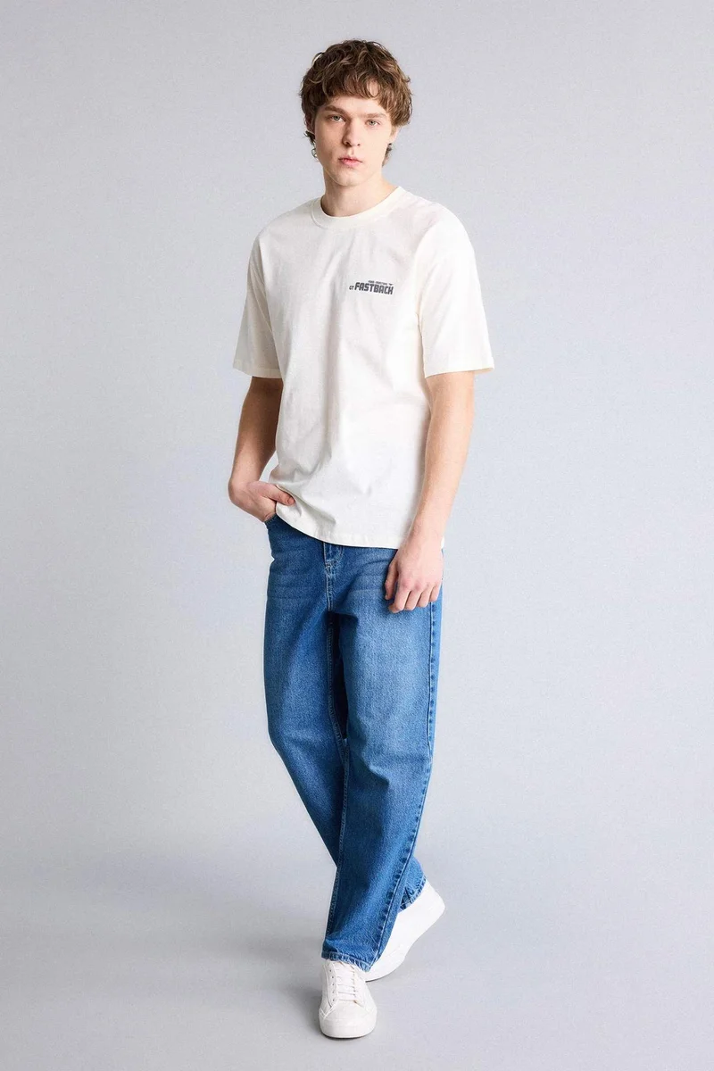 ديفاكتو Ford Motor Company Boxy Fit Printed T-Shirt