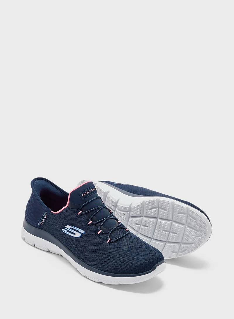 SKECHERS SUMMITS
