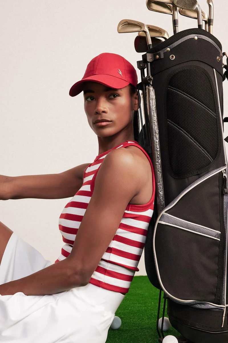 ديفاكتو Standard Fit Crew Neck Tank Top