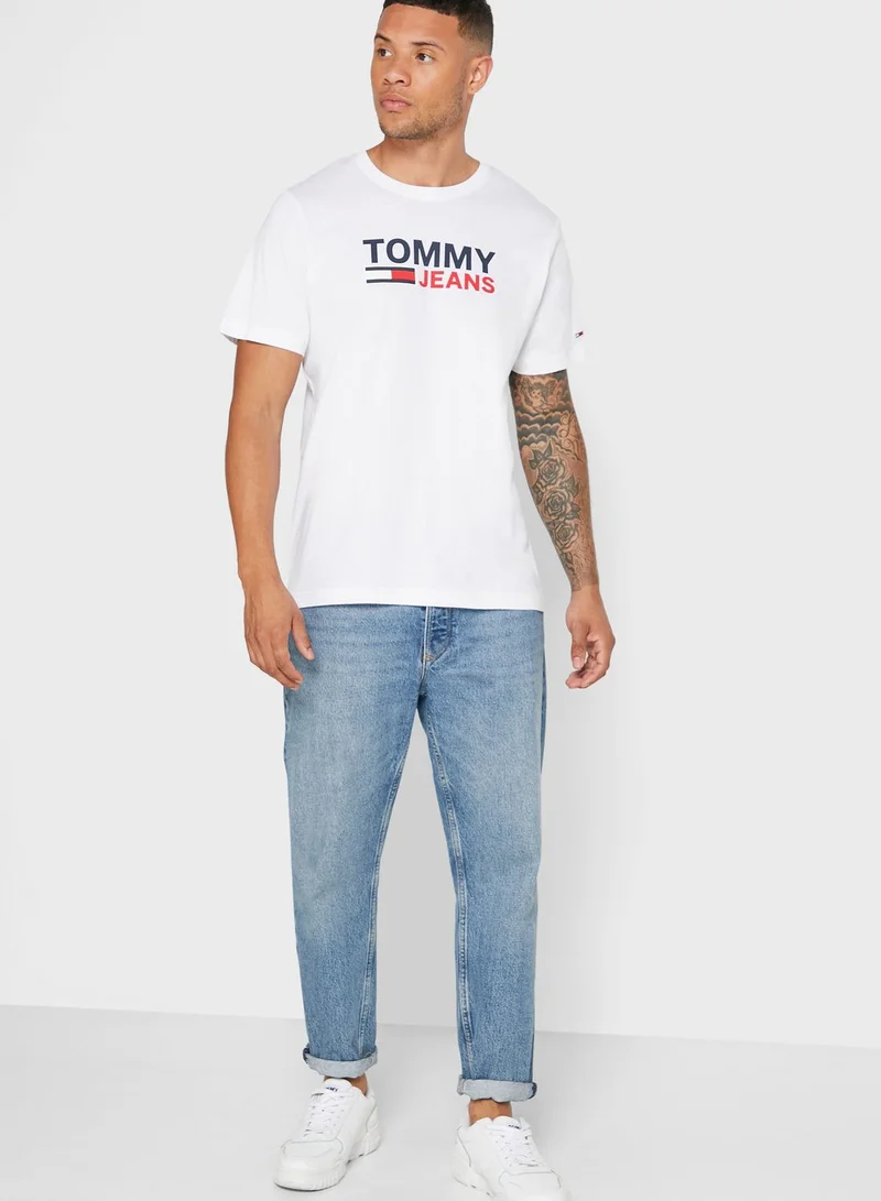 TOMMY JEANS Logo Crew Neck T-Shirt