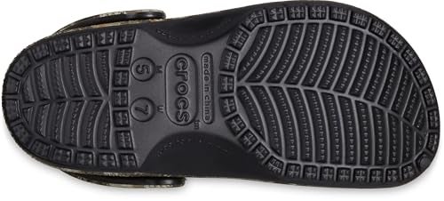 Crocs Unisex-Adult Classic Realtree Clog, Multi APX, 9 Men/11 Women - Image 3