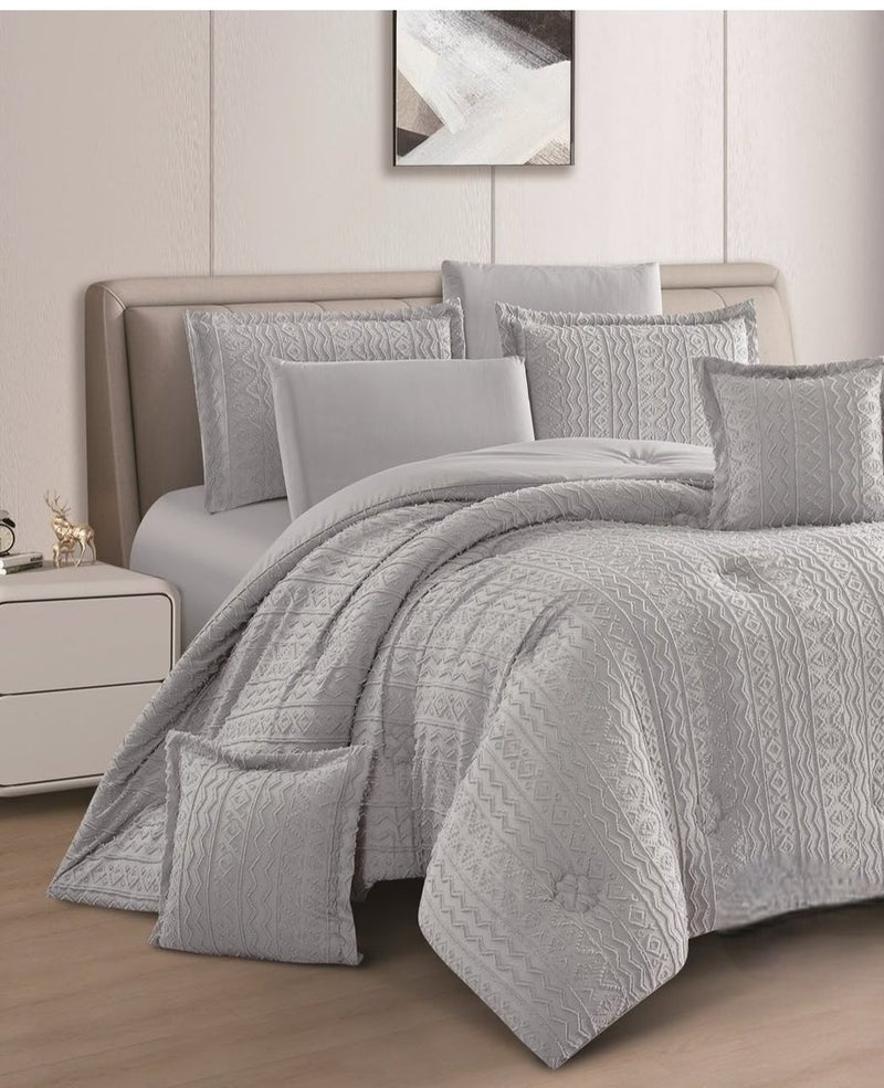 Elegant 8-piece summer bedspread set for a double bed, featuring a quilted design and microfiber material, sized 260x240 cm. - Image 3