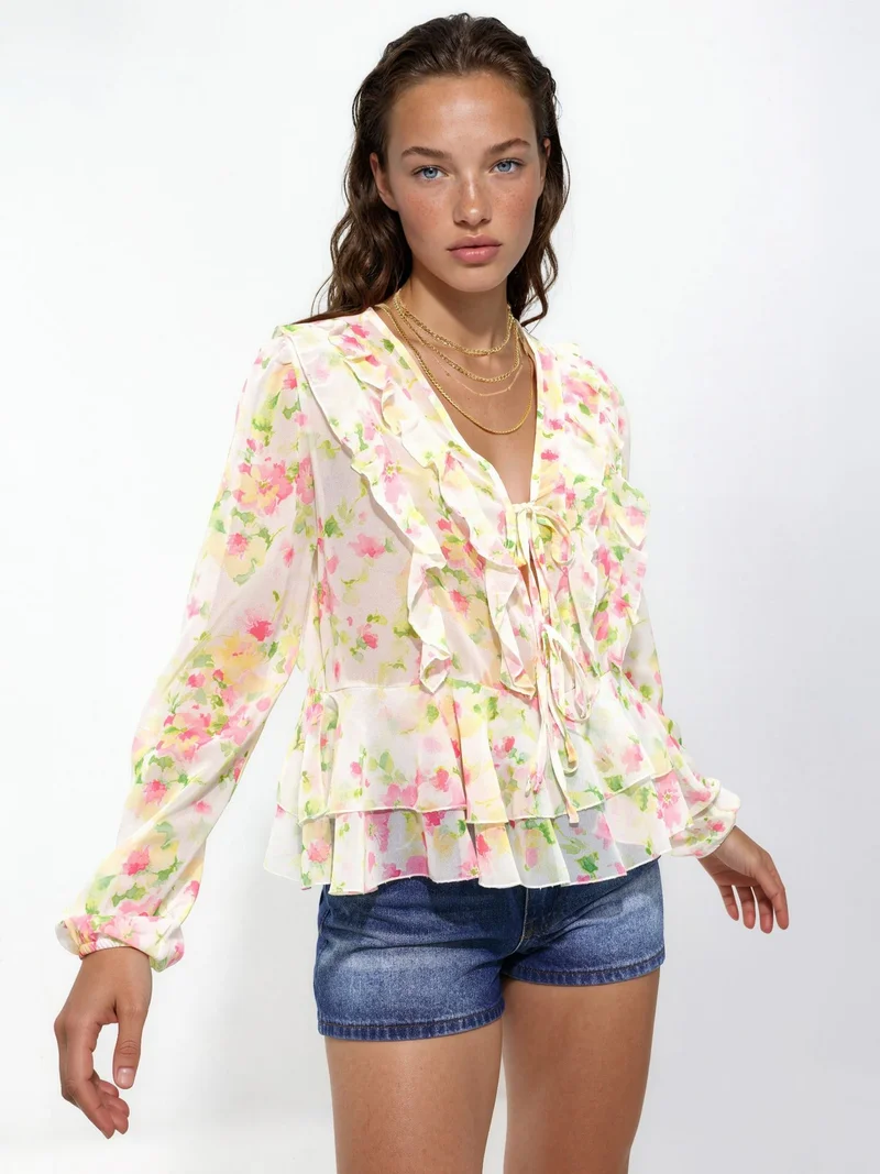 هيكاب Frilly V-Neck Patterned Blouse