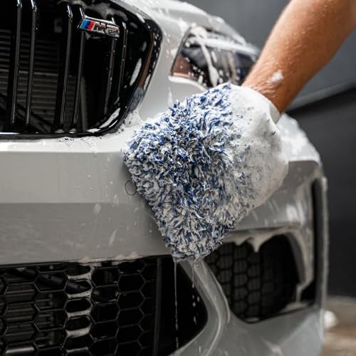Gyeon Smoothie EVO Microfiber Car Wash Mitt - Scratch Free and Edgeless Design - Safe Cleaning of Your Paint - Korean Microfiber Wash Mitt - Image 5