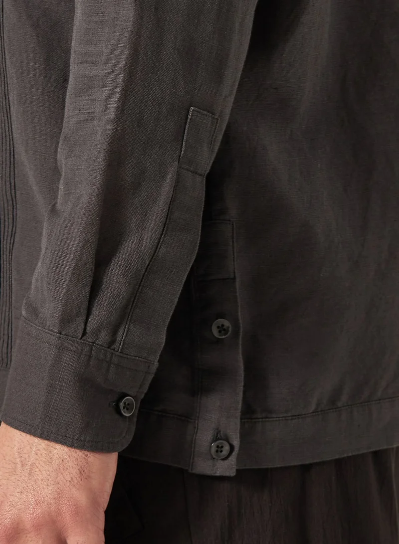 Iconic Pleated Linen Shirt