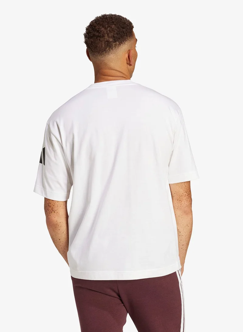Adidas 3-Stripes Essential Logo T-Shirt