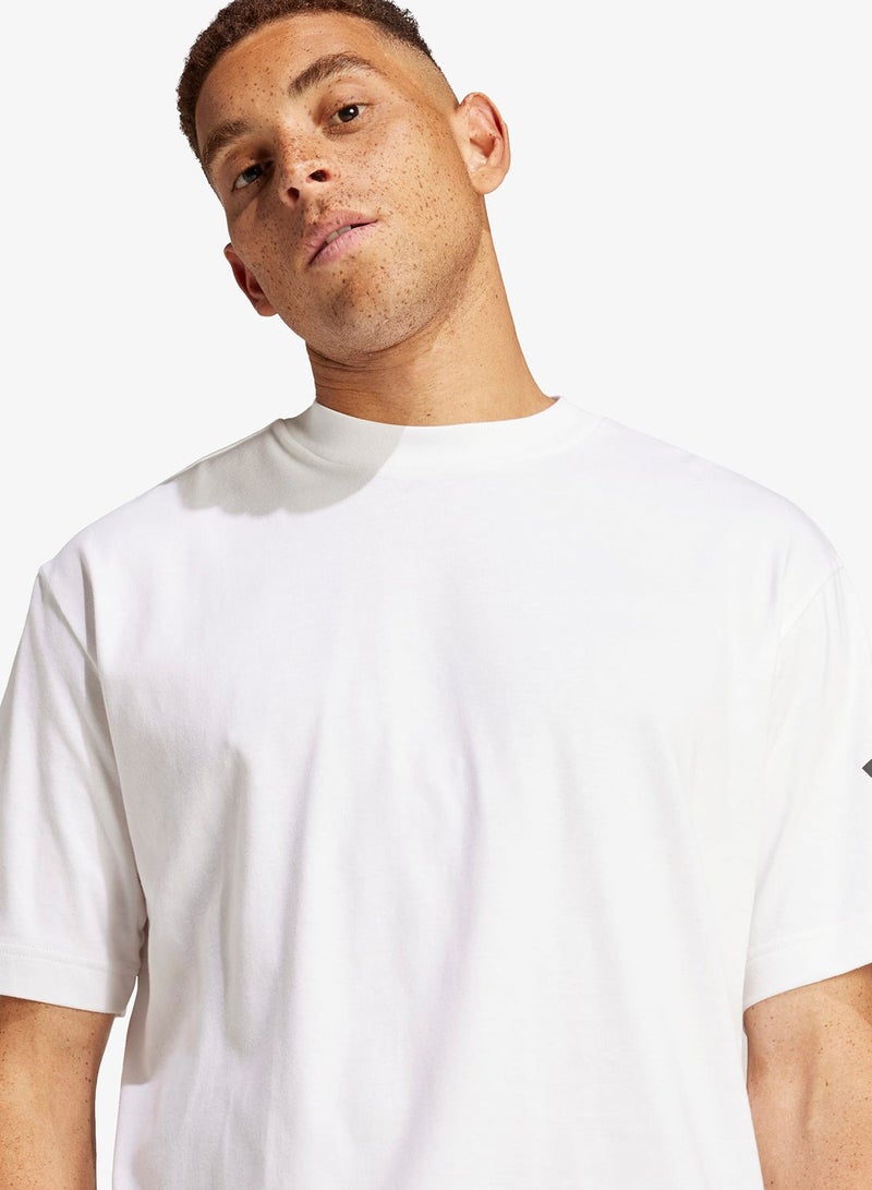 Adidas 3-Stripes Essential Logo T-Shirt - Image 3