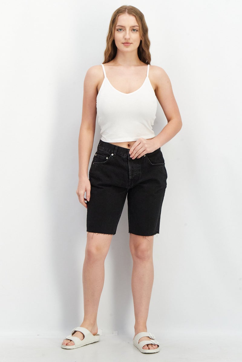 ASOS شورتات جينز قصيرة للنساء، صغيرة، سوداء - Image 3