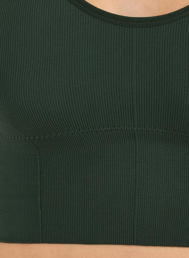 Styli Styli Seamless Fitted Crop Top  - Image 3