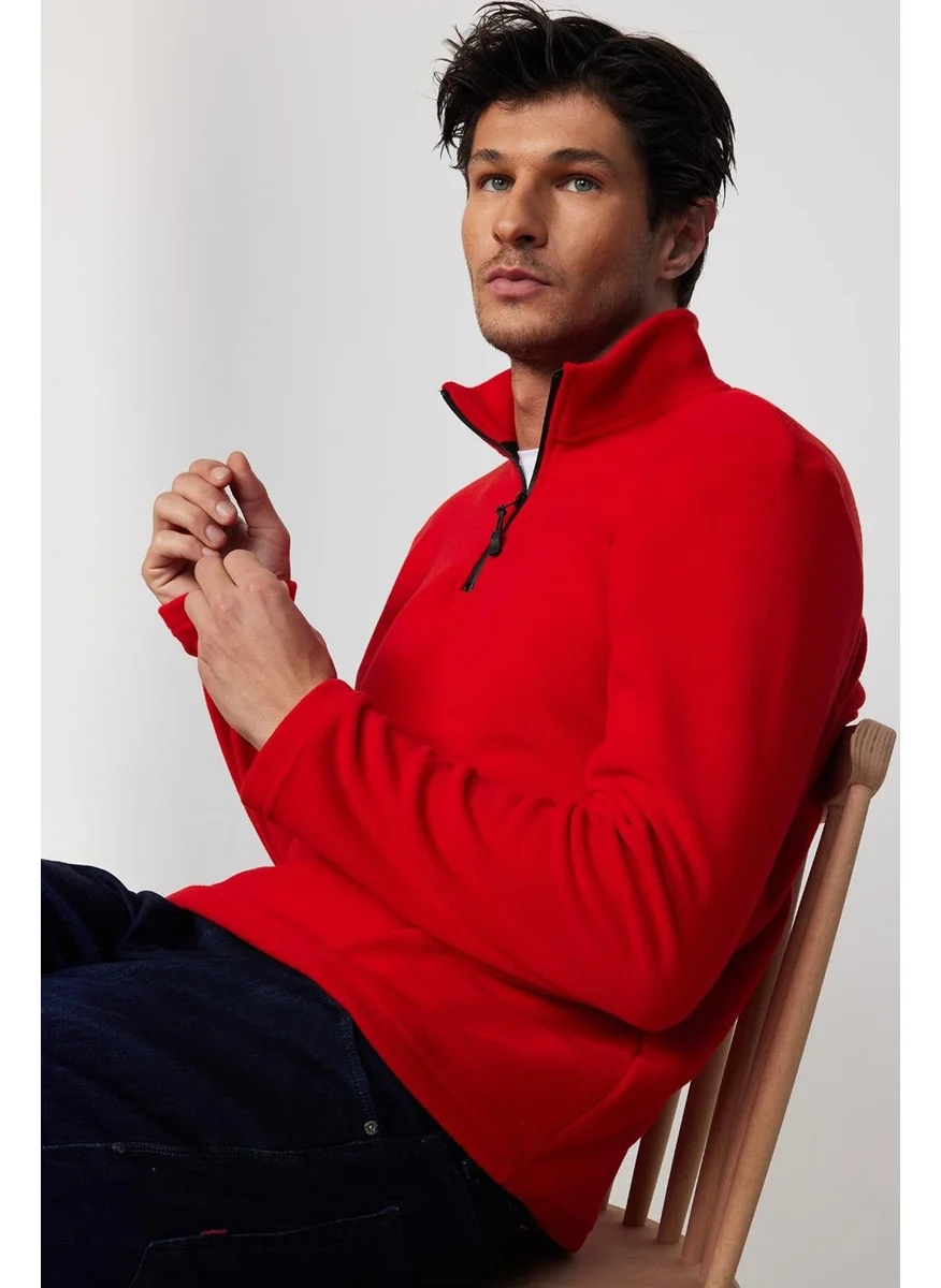 Tudors Men's Standard Fit Relaxed Cut Non-Pilling Cold Proof Red Stand Collar Fleece Sweatshirt