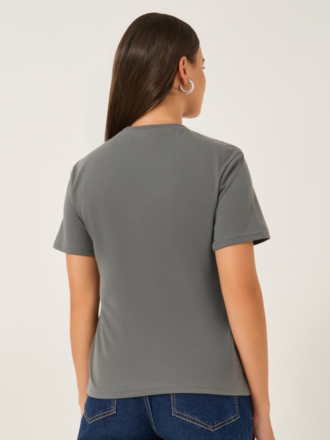 Styli 3D Embroidered Short Sleeve Oversized T-Shirt - Image 4