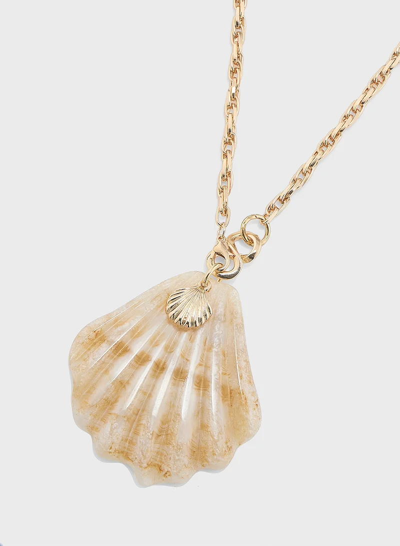 Ginger 3 Pack Shell Pendant  Necklace