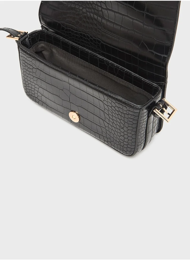 شو اكسبرس Narrow Strap Crossbody