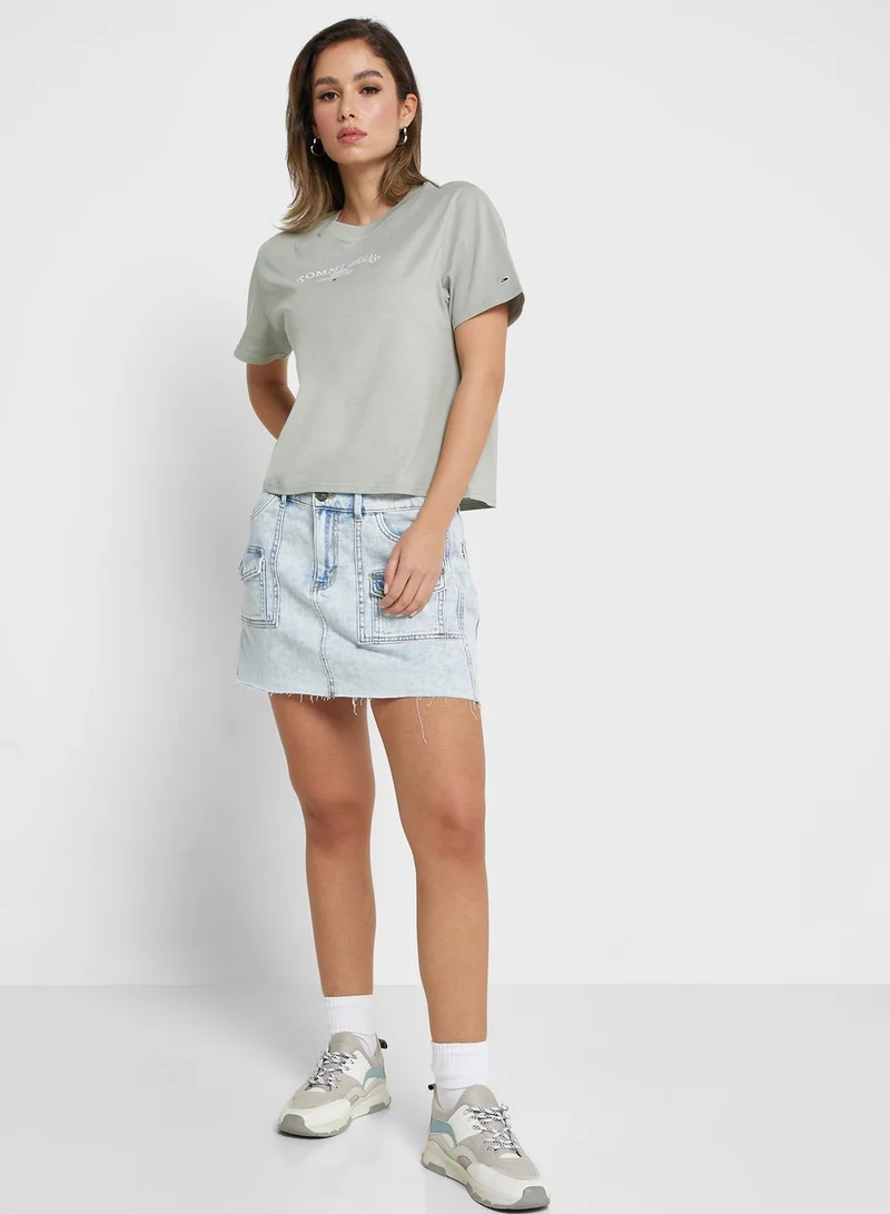 TOMMY JEANS Graphic Crew Neck T-Shirt