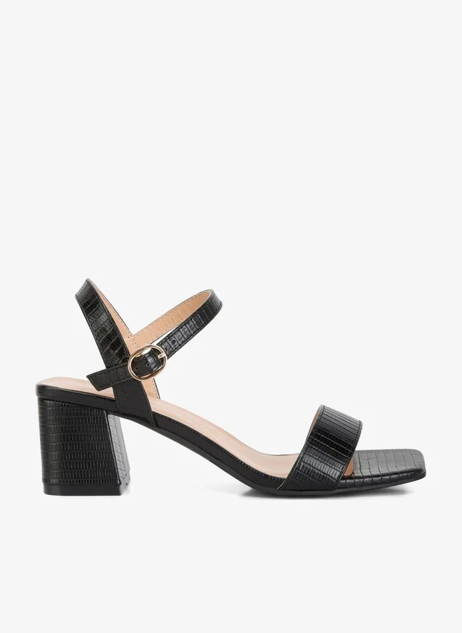 Minimalist Block Heel Sandals in Black