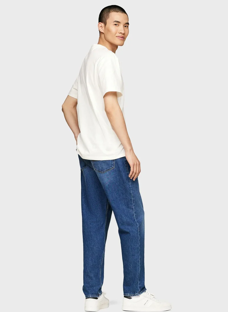 TOMMY JEANS Logo badge Crew Neck T-Shirt
