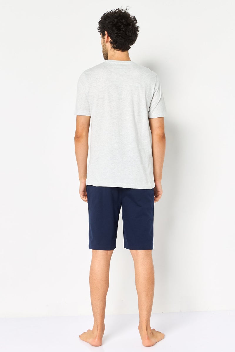 English Laundry Men 2 Pieces Embroidered Logo T-Shirt And Shorts Set, Multicolor - Image 3