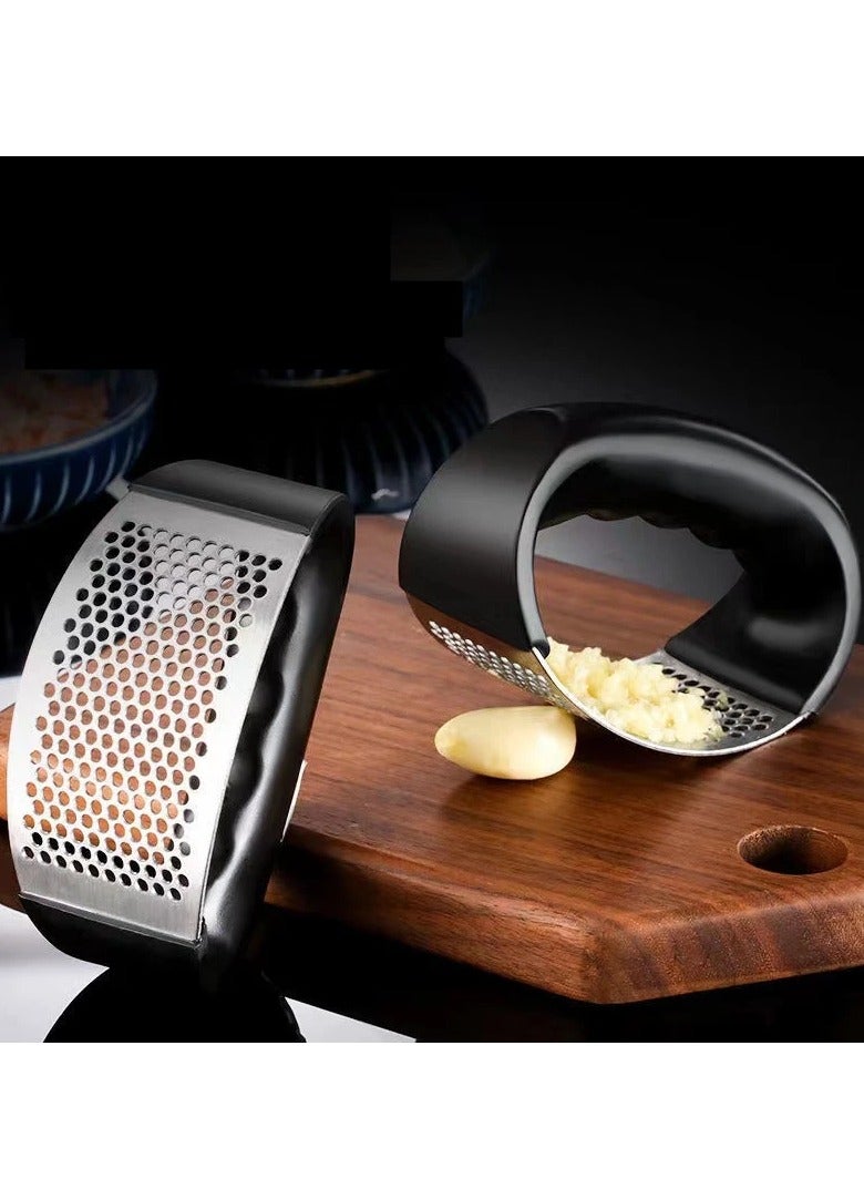 AROAQ Stainless Steel Garlic Press, Anti Slip Household Manual Garlic Press Device, Comfortable Grip Garlic Mincer Garlic Chopper, Easy To Use Garlic Squeezer Slicers For Home Kitchen, (1pc, Black) - Image 5