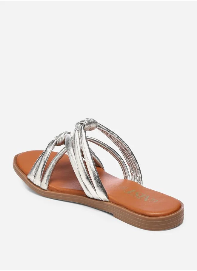 GNIST Solid Knot Strap Flat Sandals by Styli