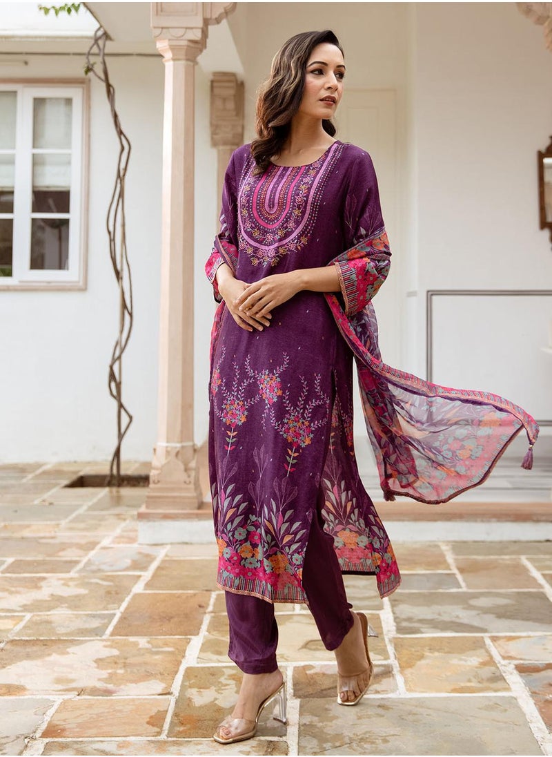 ISHIN Women's Purple Silk Printed Tunic Full Length Casual Straight Fit Kurta Set  - Image 5