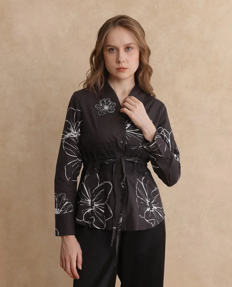Rareism Women's Floral Printed Button-Down Top