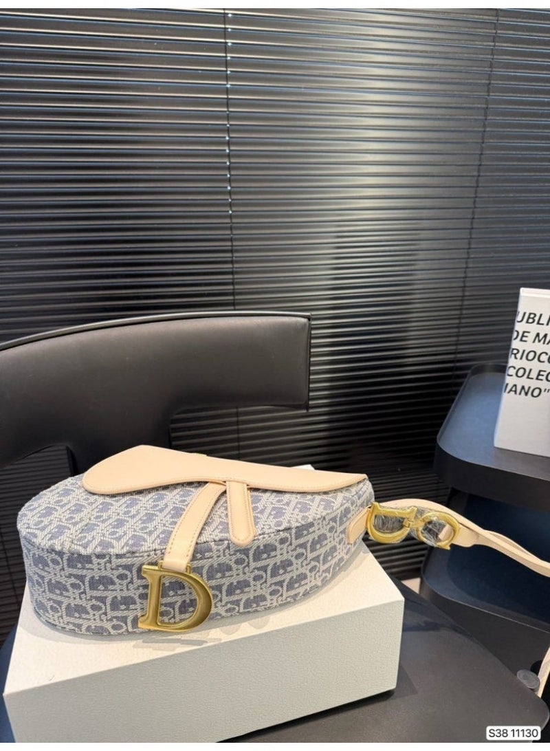 ديور حقيبة كتف كلاسيكية من ديور - Image 2