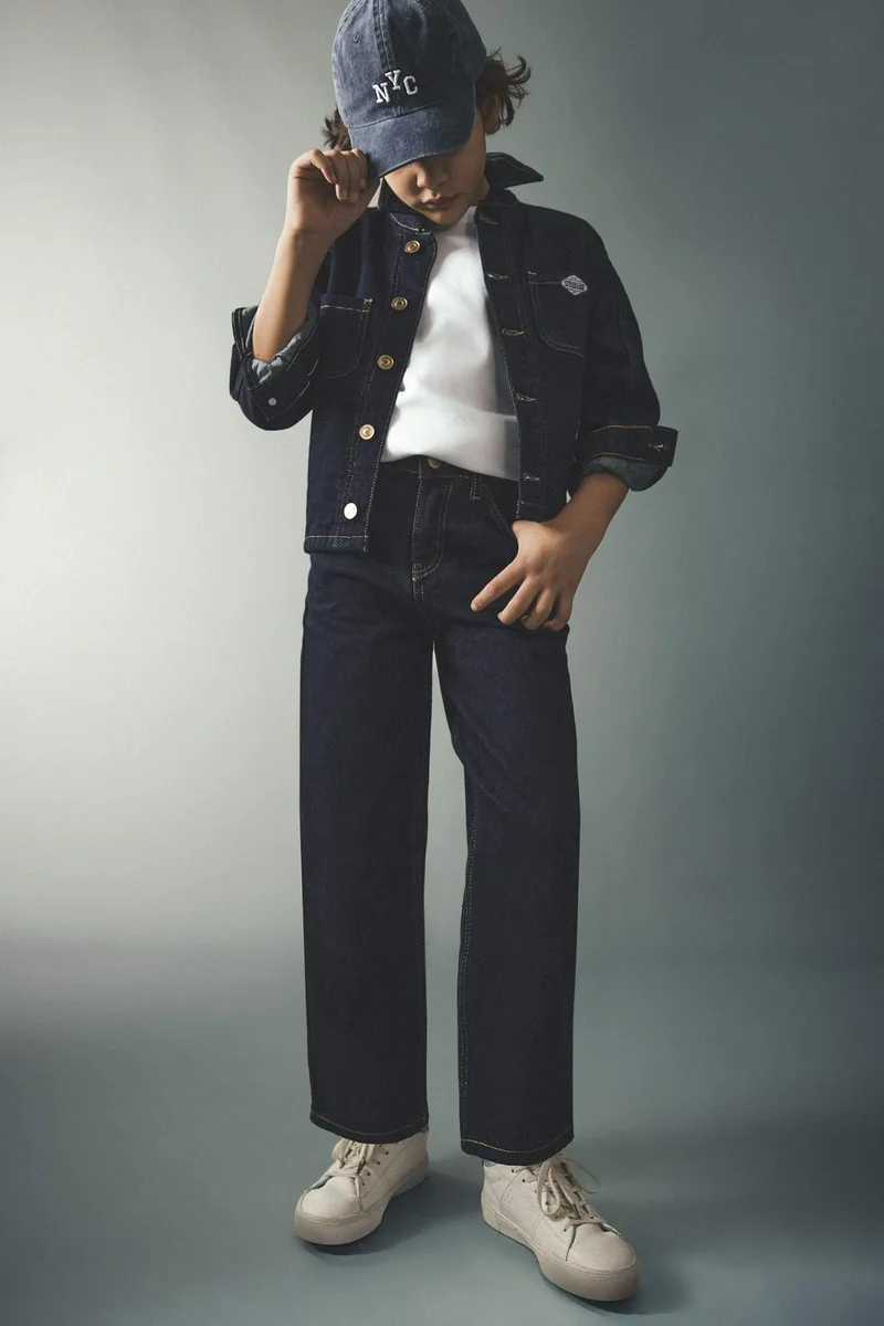 ديفاكتو Boy Barrel Fit Straight Leg Jeans