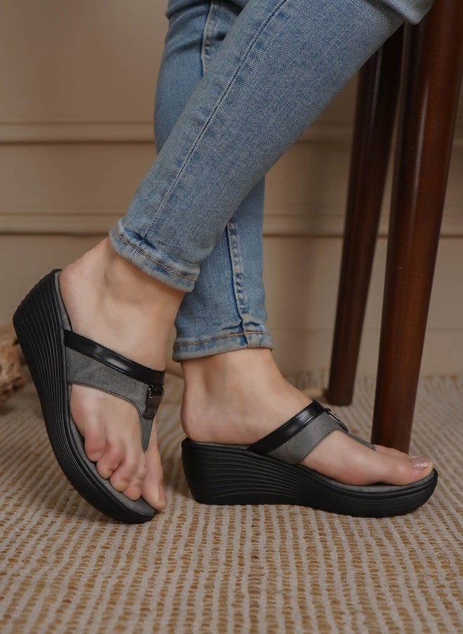 She Zone صنادل شوزون السوداء ذات الكعب العريض للنساء - Image 1