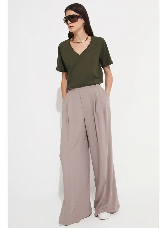 JUNE June V-Neck 100% Cotton Basic Tshirt Khaki