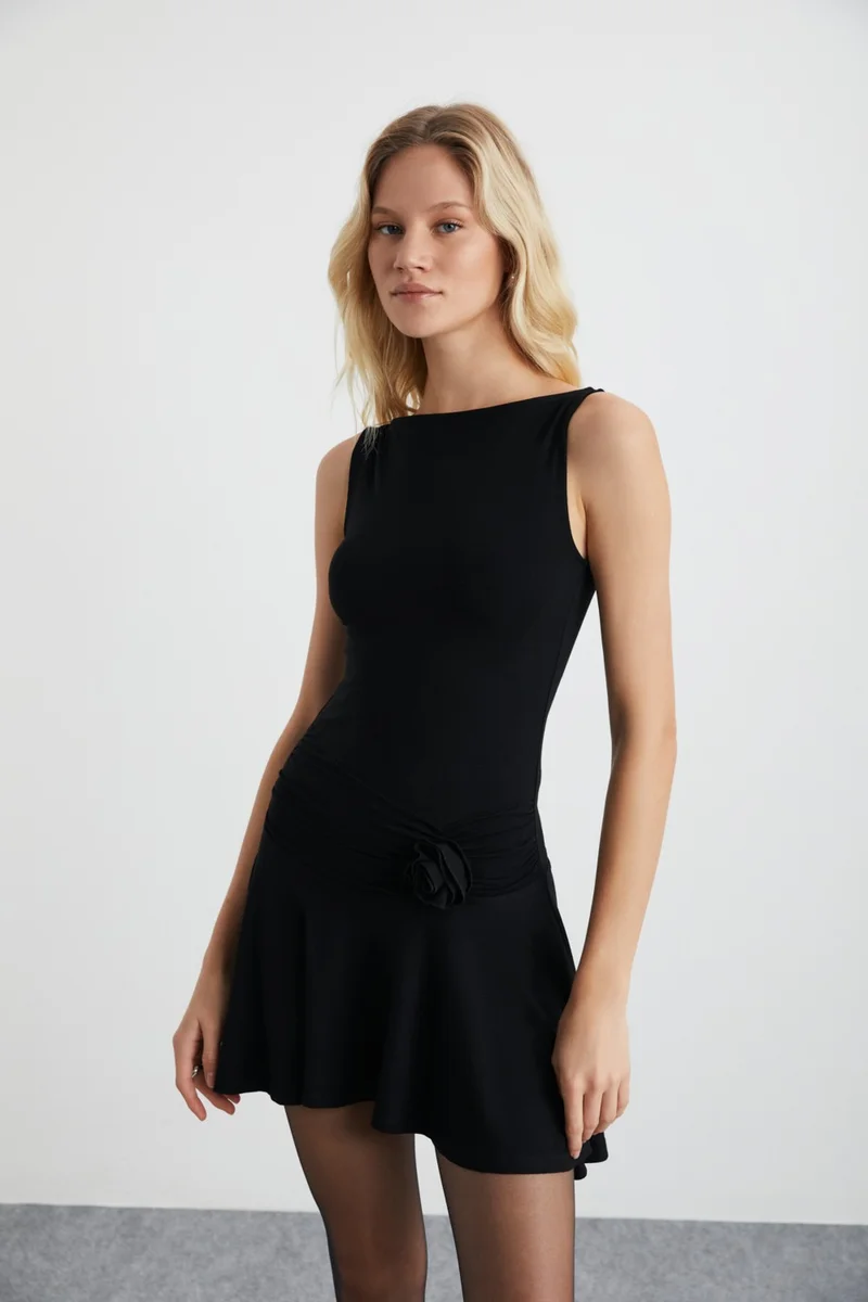 جريميلانج Rıccy Women's Viscose Boat Neck Mini Black Dress