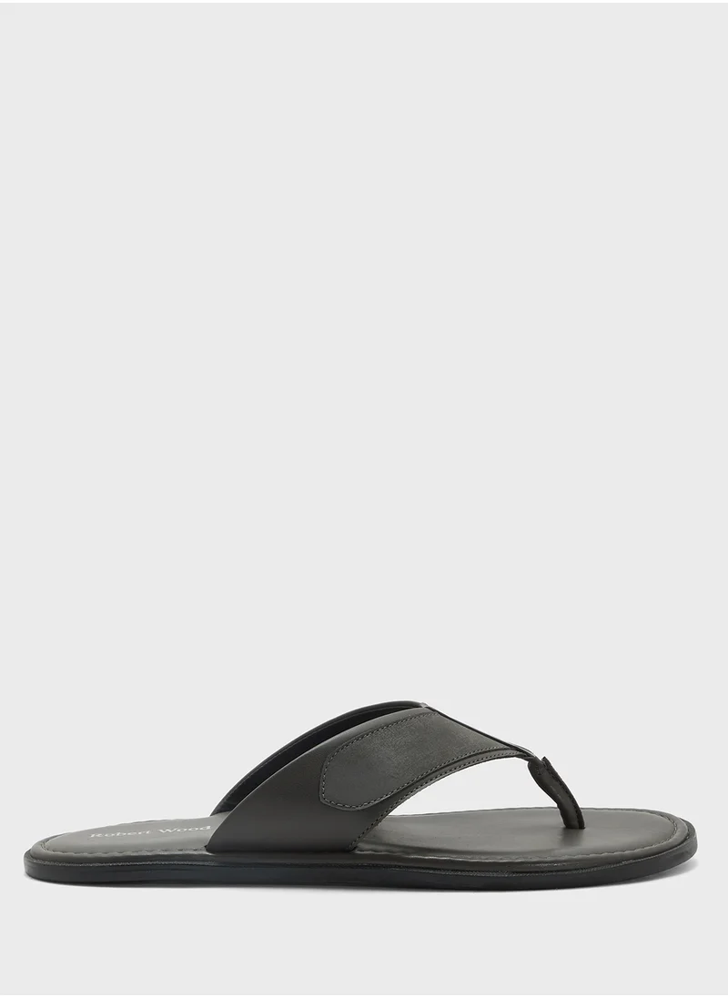 روبرت وود Casual Flip Flops