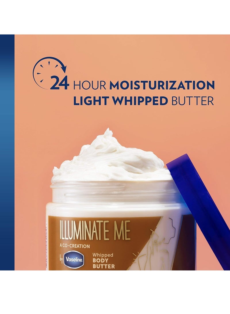 فازلين زبدة الجسم وزيت الجسم Illuminate Me - برونزي لامع للجسم، زبدة الشيا العضوية المخفوقة المرطبة مع ترطيب يدوم 24 ساعة لبشرة غنية بالميلانين، زيت توهج الجسم المشرق (مجموعة من قطعتين) - Image 2