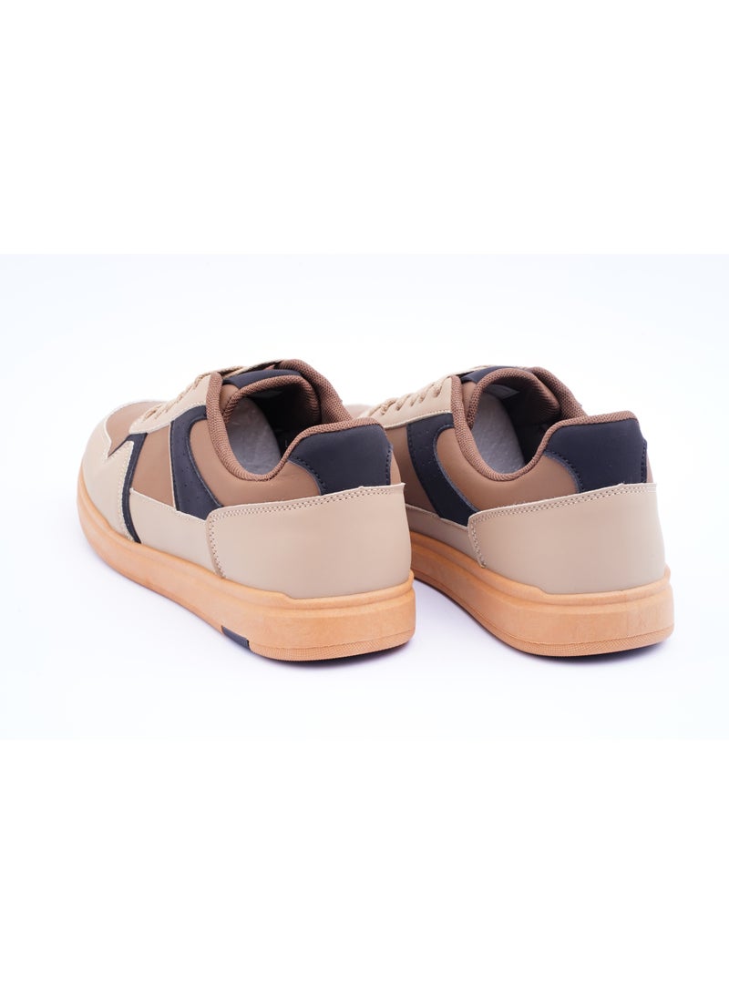 Corus Men's Sneaker - Image 2
