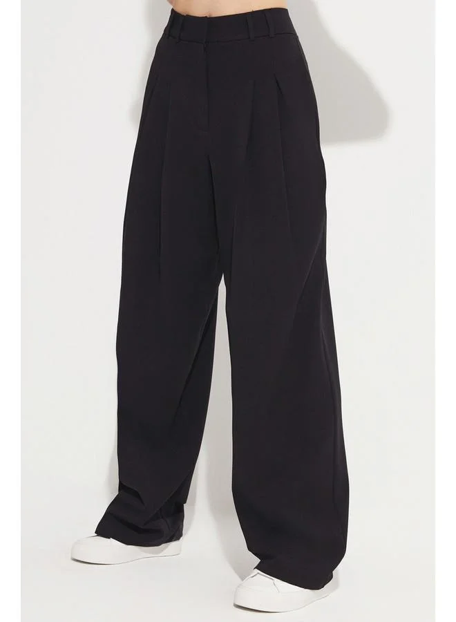 جون June Pleat Detailed Palazzo Trouser Black