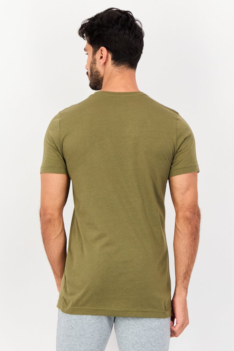 PUMA تي شيرت رياضي للرجال بأكمام قصيرة مناسب في الهواء الطلق، زيتوني داكن - Image 4