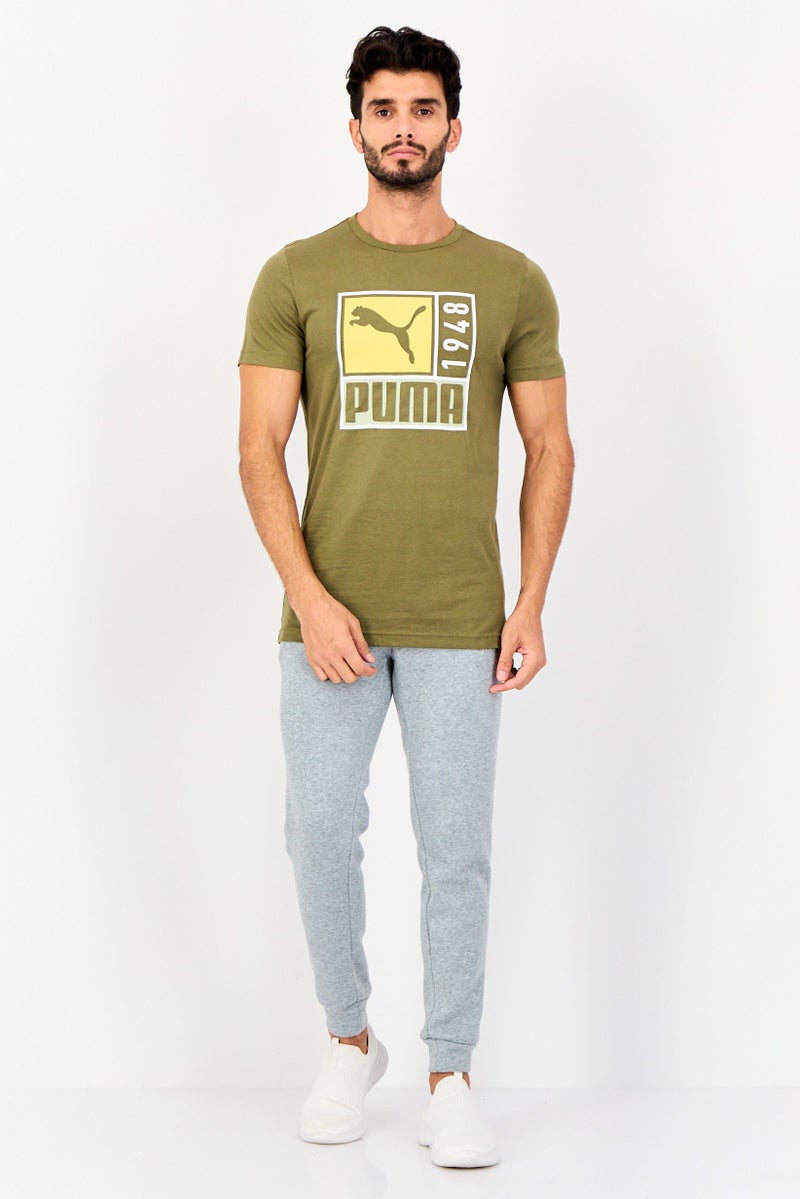 PUMA تي شيرت رياضي للرجال بأكمام قصيرة مناسب في الهواء الطلق، زيتوني داكن - Image 2