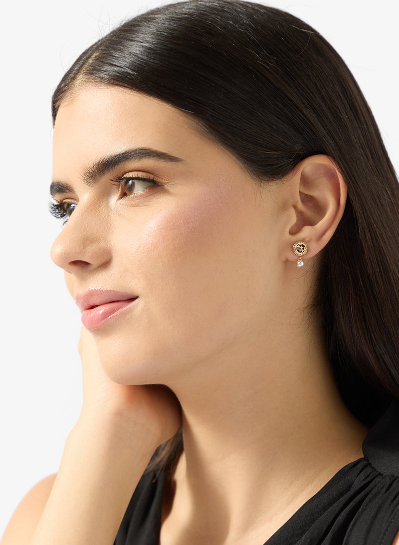 جس أقراط لؤلؤ صغيرة بشعار - Image 4