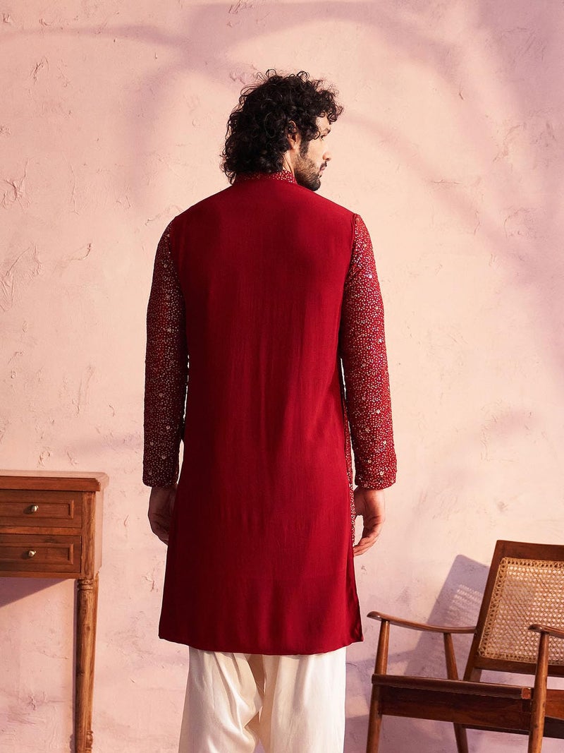 VASTRAMAY Men's Maroon Georgette Kurta_VSHRMK229MA_38 - Image 4