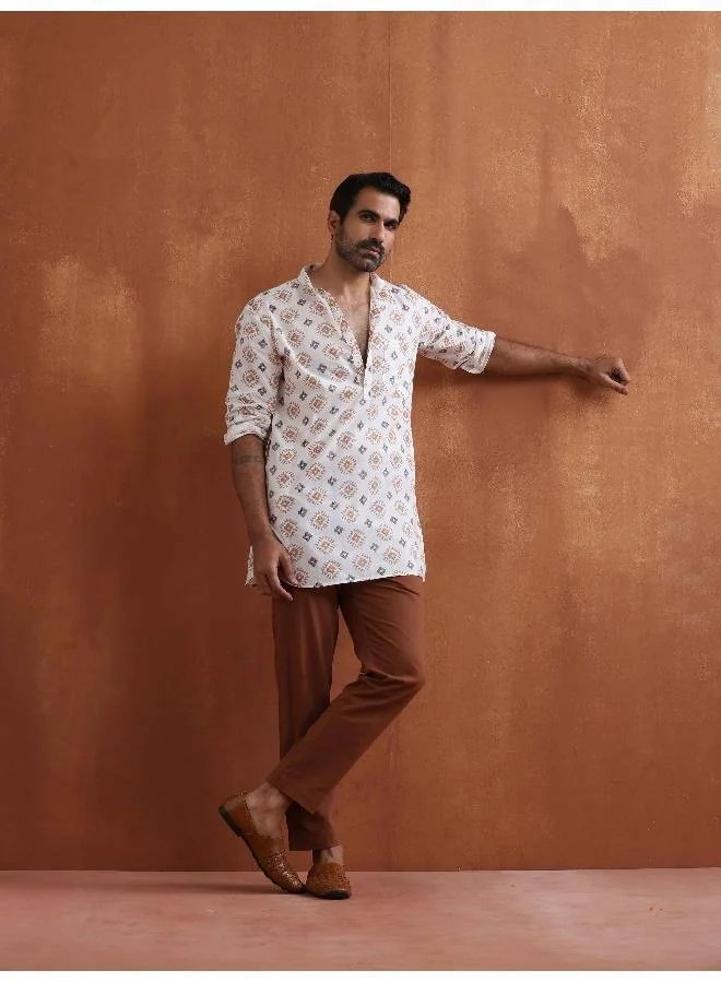 ترو برونز Men's Ivory Printed Short Kurta