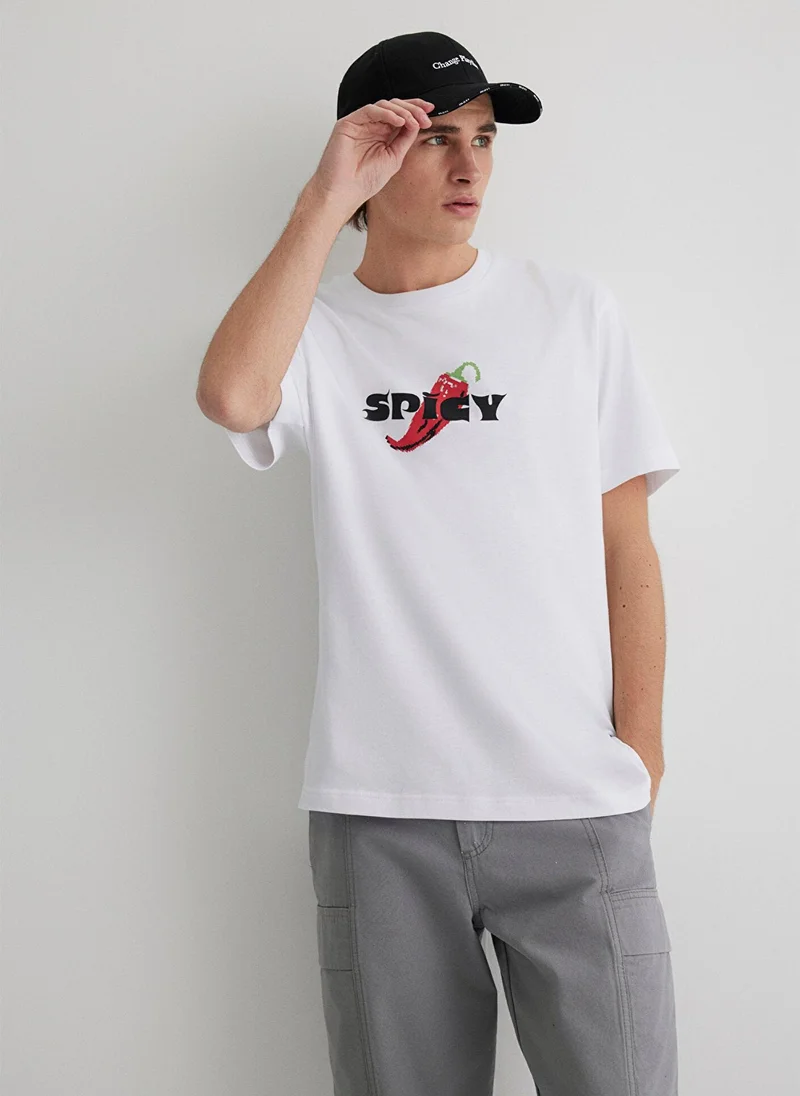 مافي Printed White T-Shirt