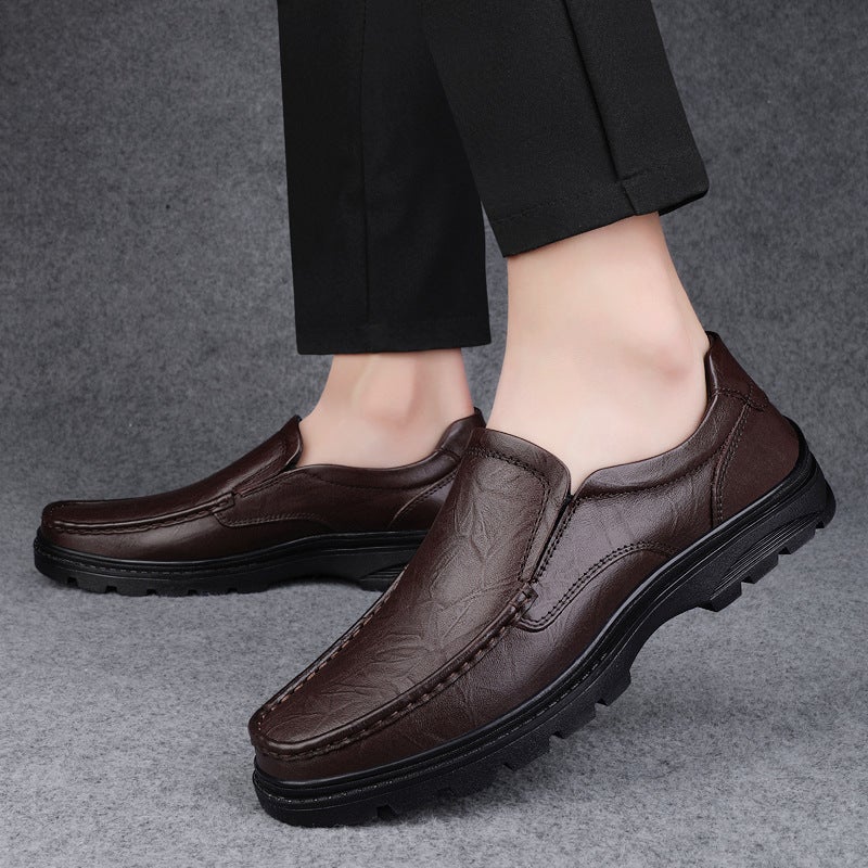 Plus Size Business Casual Leather Shoes Autumn New Men'S Shoes Grip Pattern Slip-On Soft Sole Shoes Men'S Shoes - Image 4