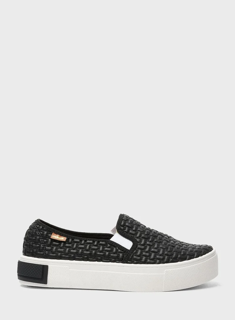 MOLECA Alianna Slip Ons