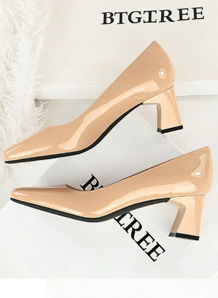 بيج تري المرأة سمينة منتصف الكعب مربع مغلق إصبع القدم براءة اختراع مضخات الجلد البيج 5CM - Image 3