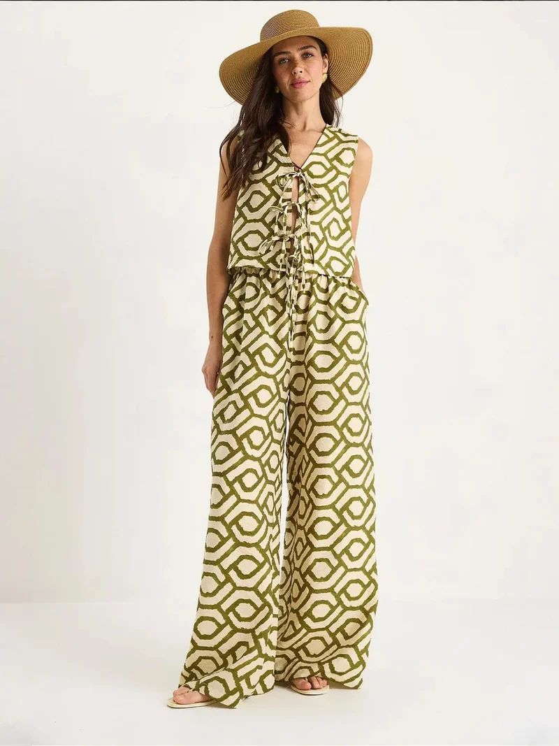 بيانكو لوتشي طقم تونيك طويل بياقة على شكل حرف  وسروال واسع من لوتشي