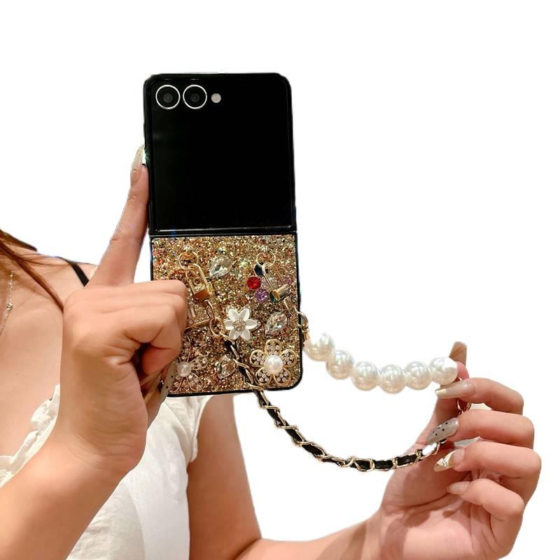 غطاء واقي | لـ Samsung Galaxy Z Flip 6 | Gold | لمعان | ألماس - Image 1